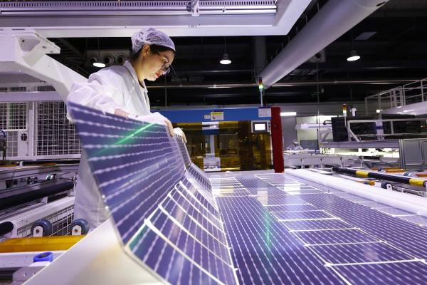 China Invests More in Solar and Wind…
