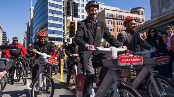 E-Bikes could cut carbon, congestion,…