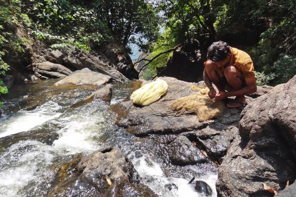 Turning a stream into a river: Inside…
