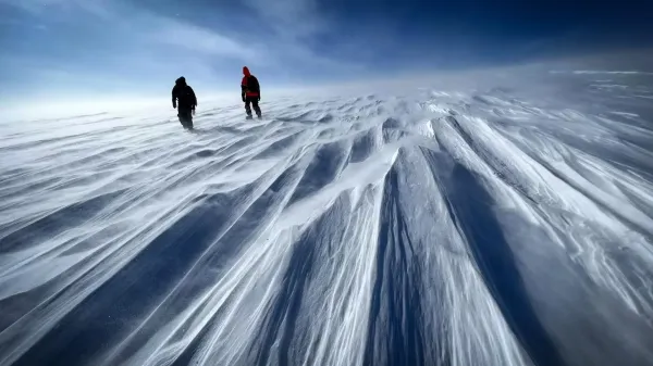 photo of Greenland ice completely melted 7,000 years ago and could happen again image