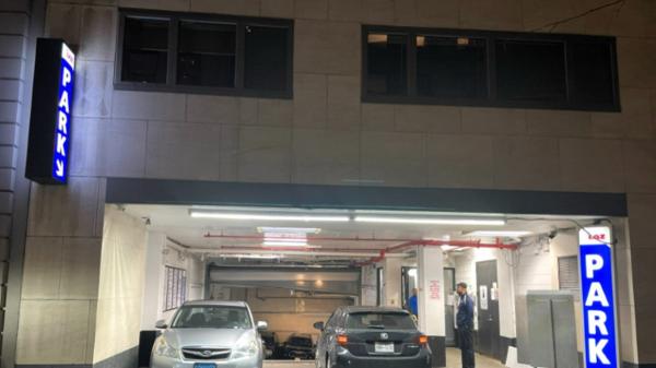 LAZ Parking plans EV chargers in 50,000…