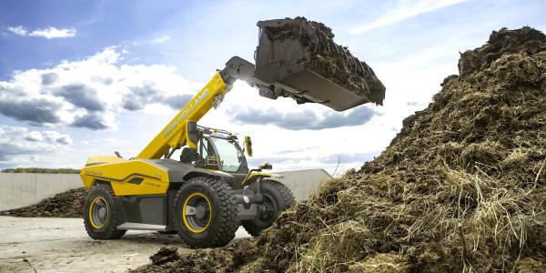 Diesel? Gas? New Holland hybrid uses…