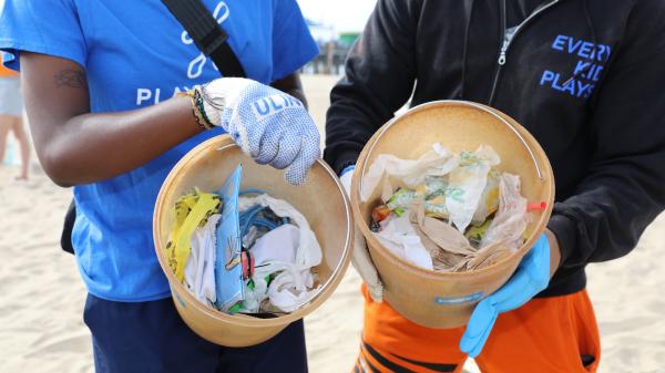Science says plastic bag bans really do…