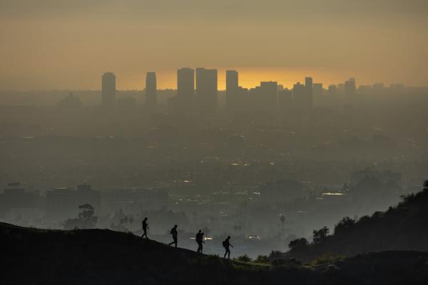 Exercising in polluted air: Is it still…