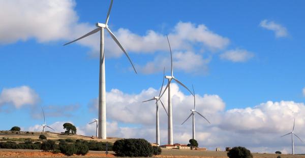 Spain’s wind-farm bargain