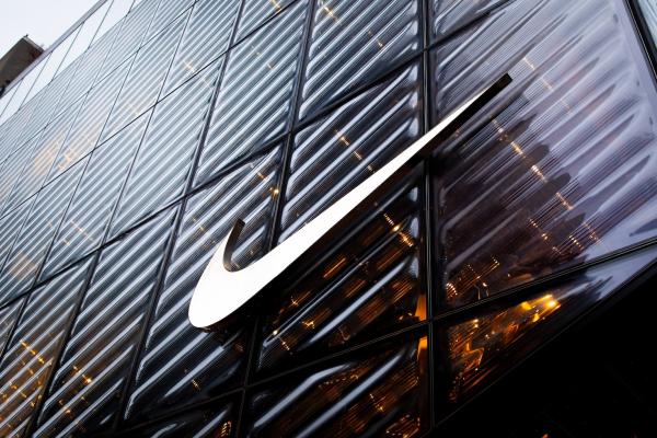 Nike promotes manufacturing exec to lead…