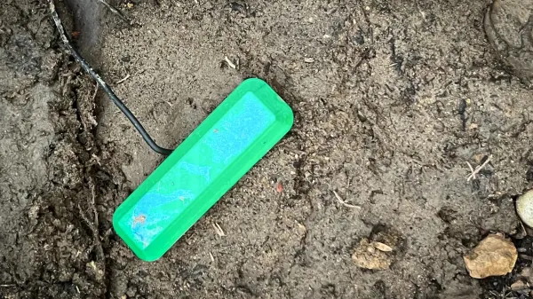 Scientists develop dirt-powered fuel&hellip;