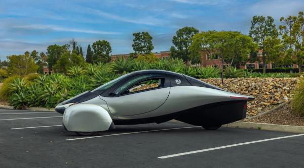 Sleek, Futuristic “Atlas” Car&hellip;