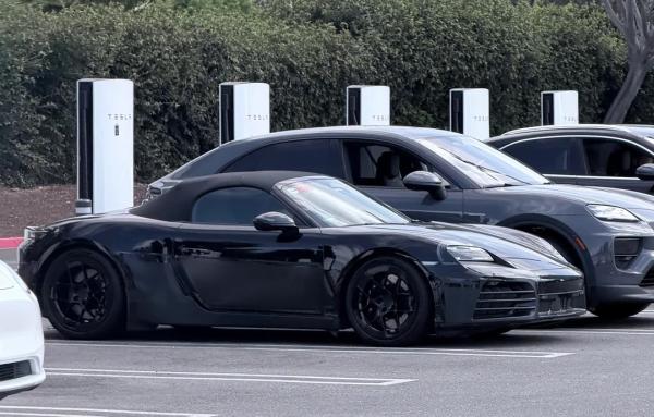 Electric Porsche Boxster spotted plugged…