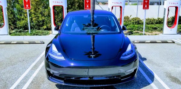 photo of Used Tesla Model 3s Rockin’ It … 380 Mile Nissan LEAF … Tesla Motors = Magic — #CleanTechnica Top 20 image